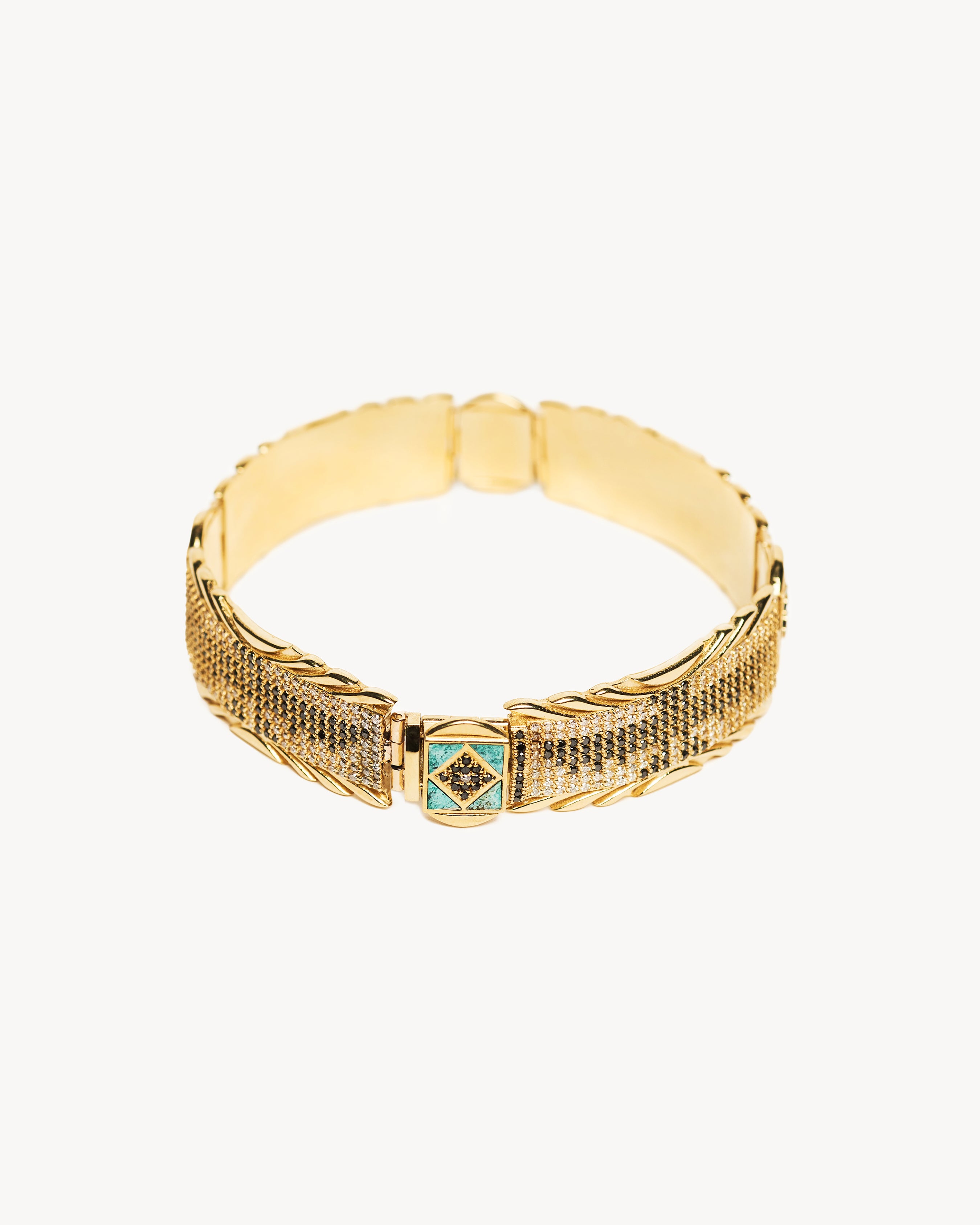 NATIVE AMERICAN THUNDERBIRD DIAMOND BRACELET IN 18K YELLOW GOLD